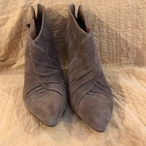 Size 11 Aldo booties - Picture 2 of 4